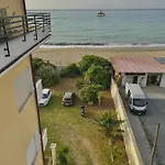 Un Affaccio Sul Mare Apartamento *