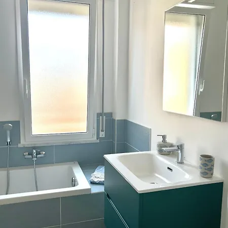 Un Affaccio Sul Mare * Savona